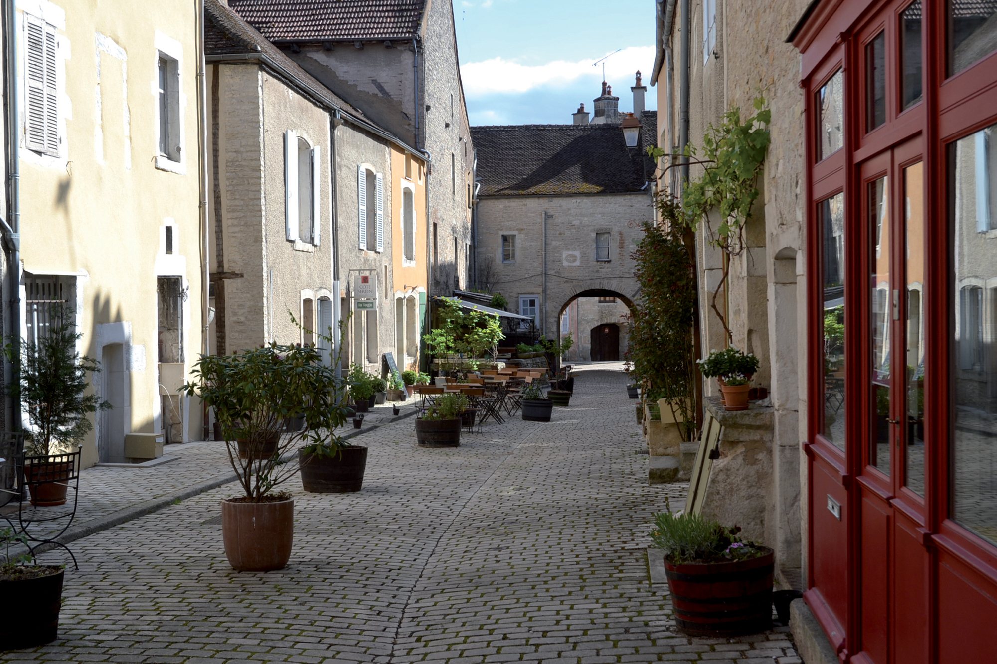 Noyers